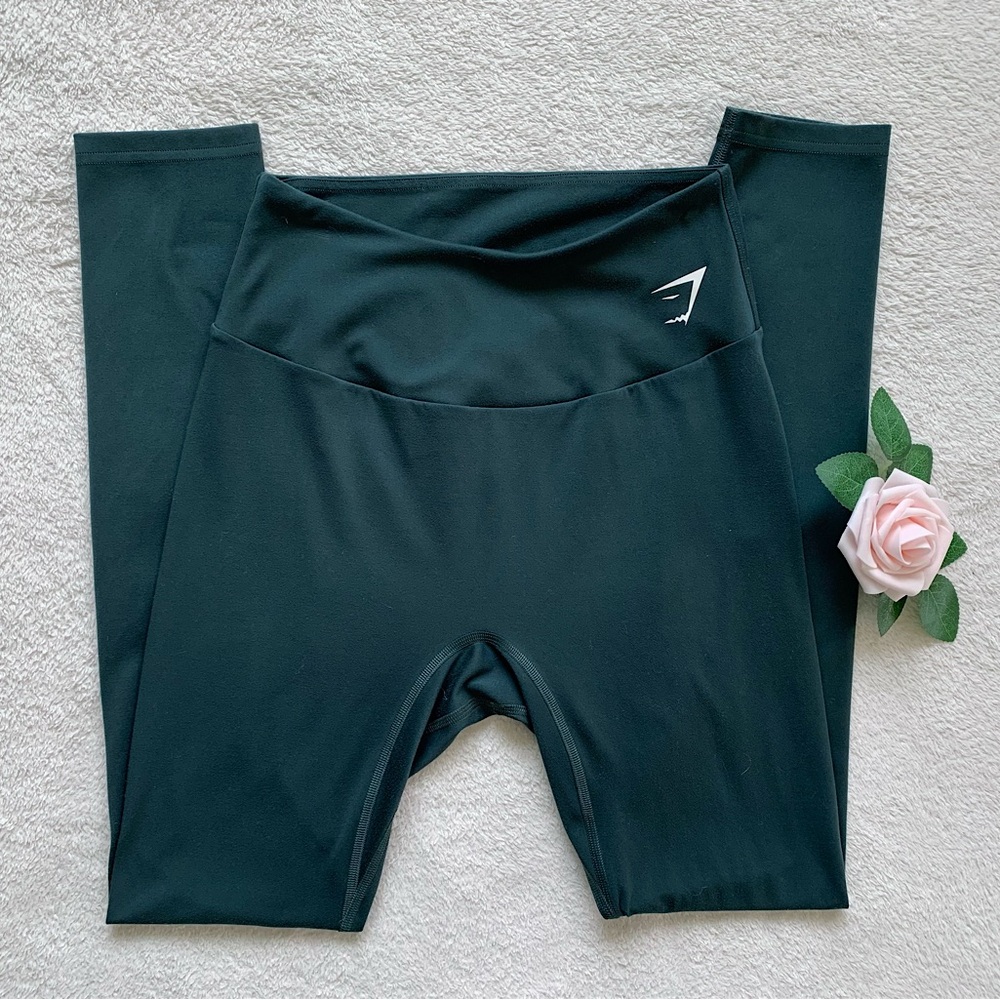 Gymshark forest green leggings